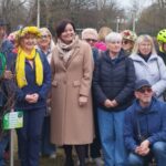 JACEK  MA  SWOJE  DRZEWKO…